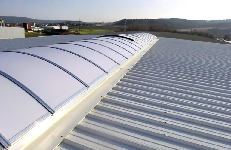Referenzen Metalldach - Max-Bohn GmbH aus Bayreuth