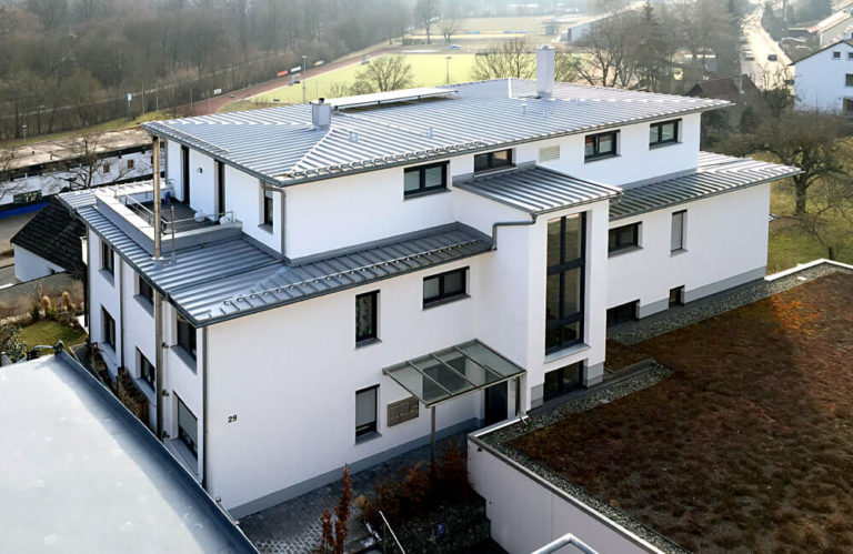 Referenzen Metalldach - Max-Bohn GmbH aus Bayreuth